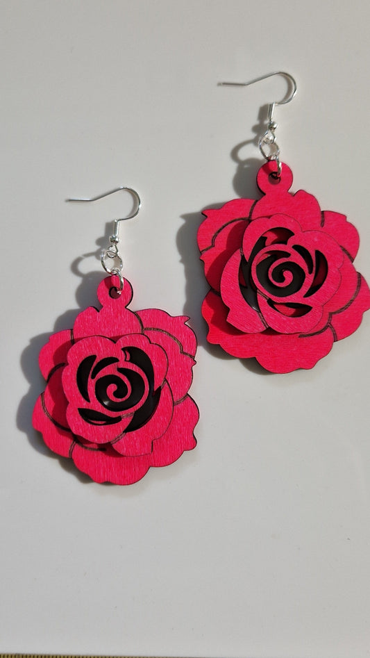 Upeat ruusukorvakorut Marinkorut