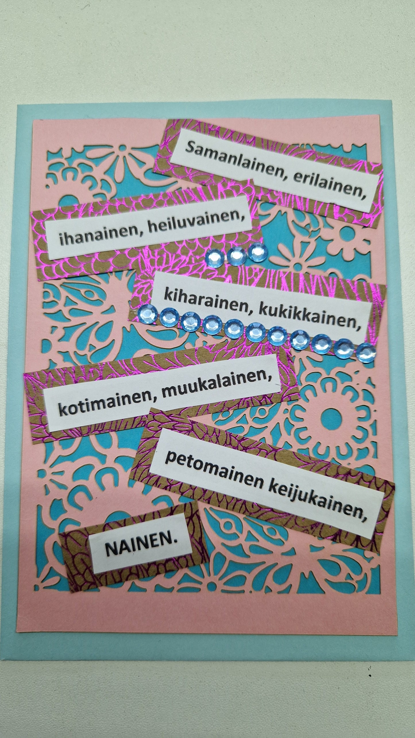 Kortti naiselle Marinkorut