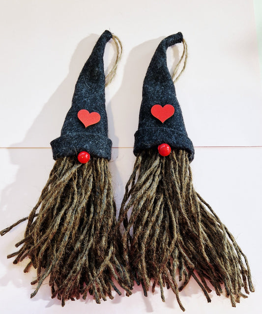 Ihanat, nostalgiaa tuoksuvat tervatontut Marinkorut