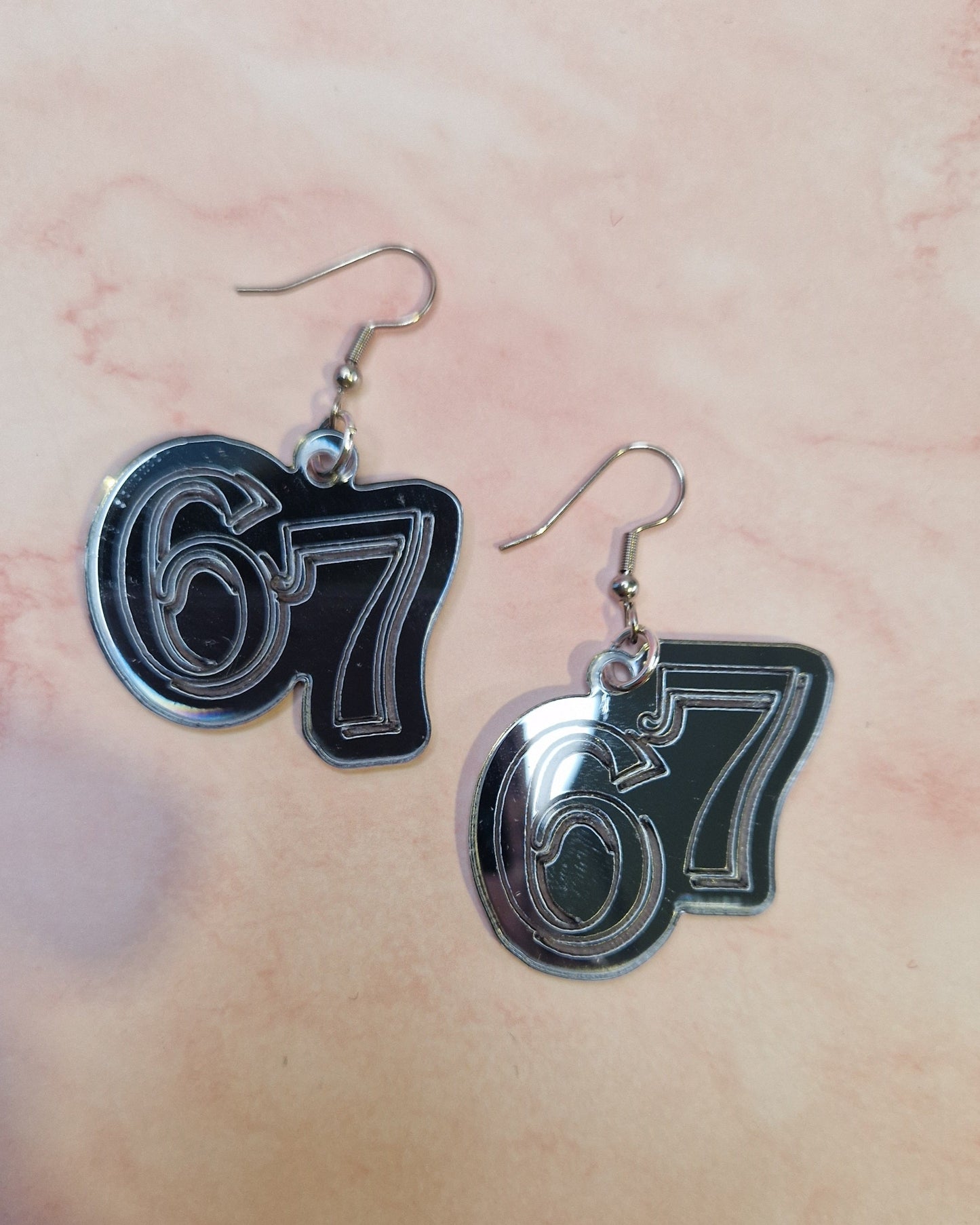 Six Seven korvakorut Marinkorut