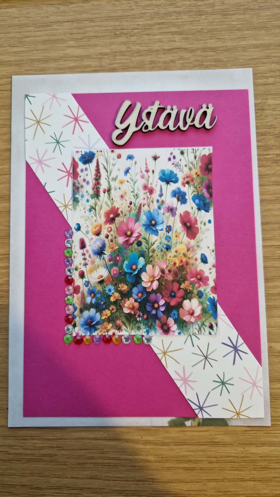 Kukkakortti ystävälle Marinkorut