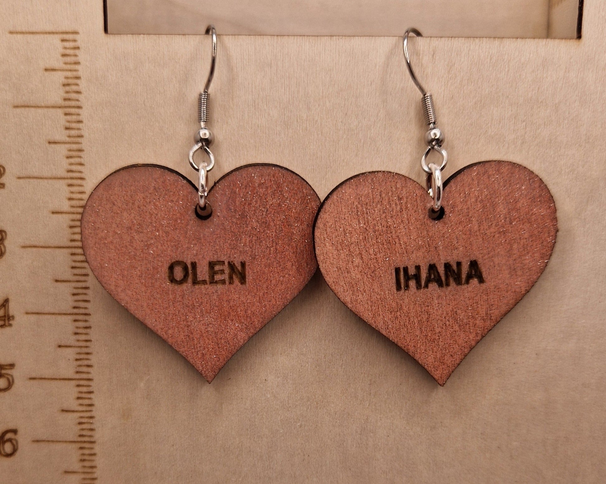 Sanat, jotka kantavat. Korvikset, jotka puhuvat. Marinkorut