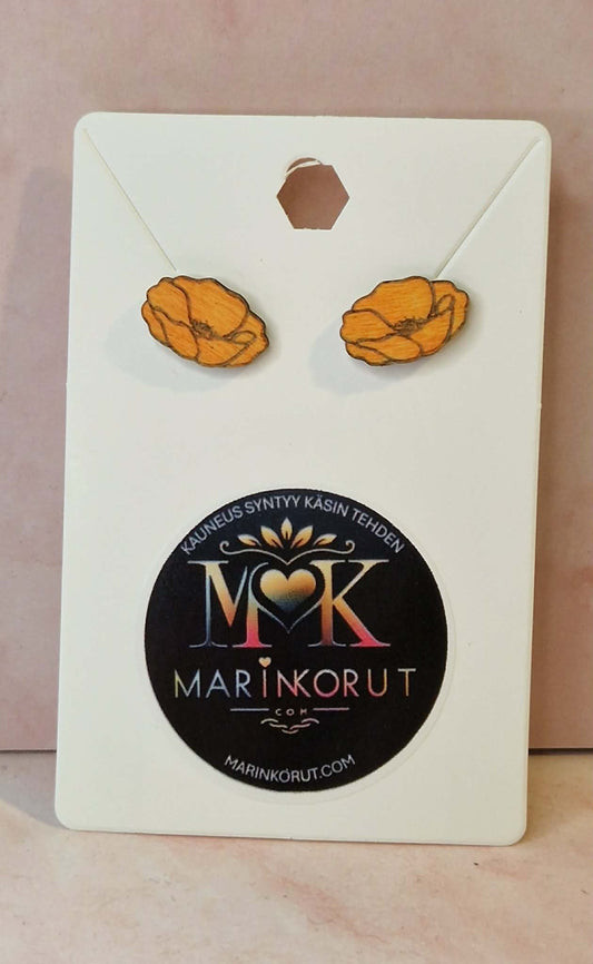 Kukka‑nappikorvakorut – pirteät ja ajattomat kukkakorut arkeen ja juhlaan Marinkorut