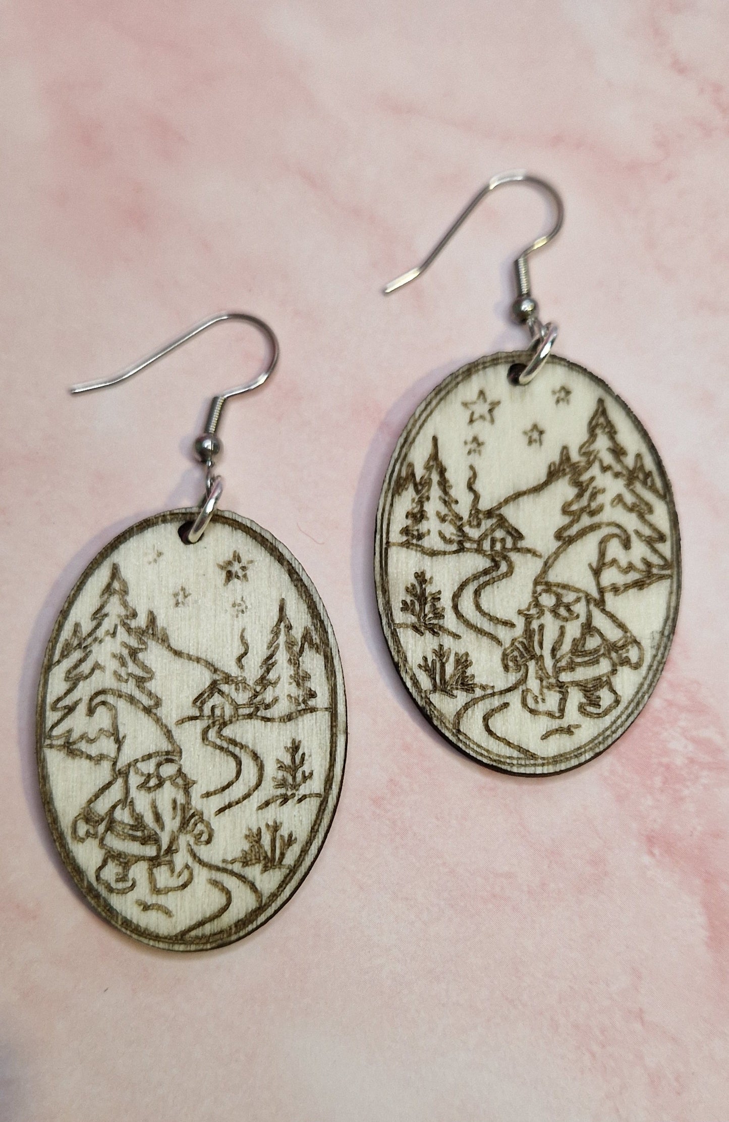 Tonttu mökkipolulla kotimaiset vanerikorvakorut Marinkorut