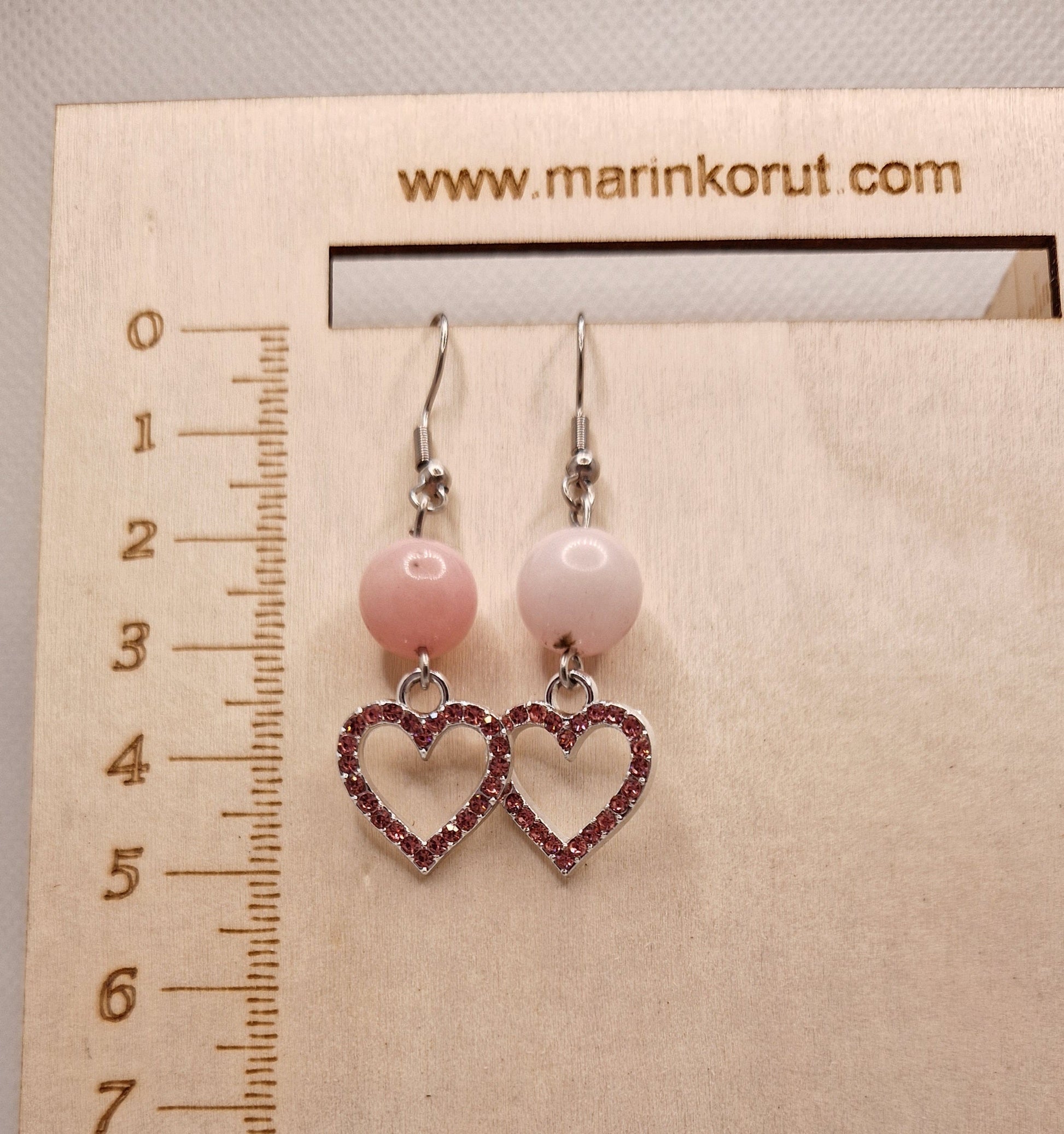 Ruusukvartsihelmi blingsydämellä korvakorut Marinkorut