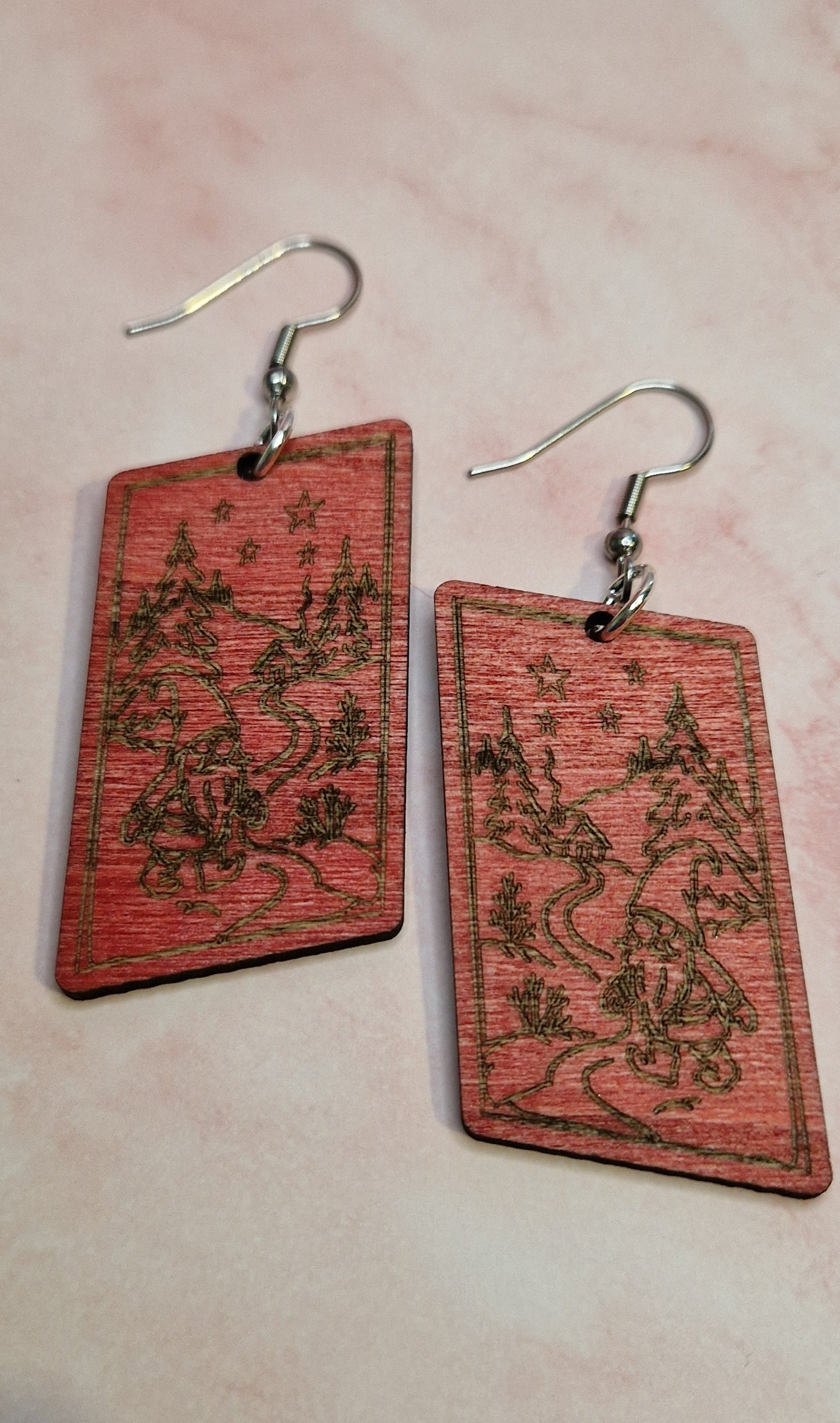 Tonttu mökkipolulla kotimaiset vanerikorvakorut Marinkorut